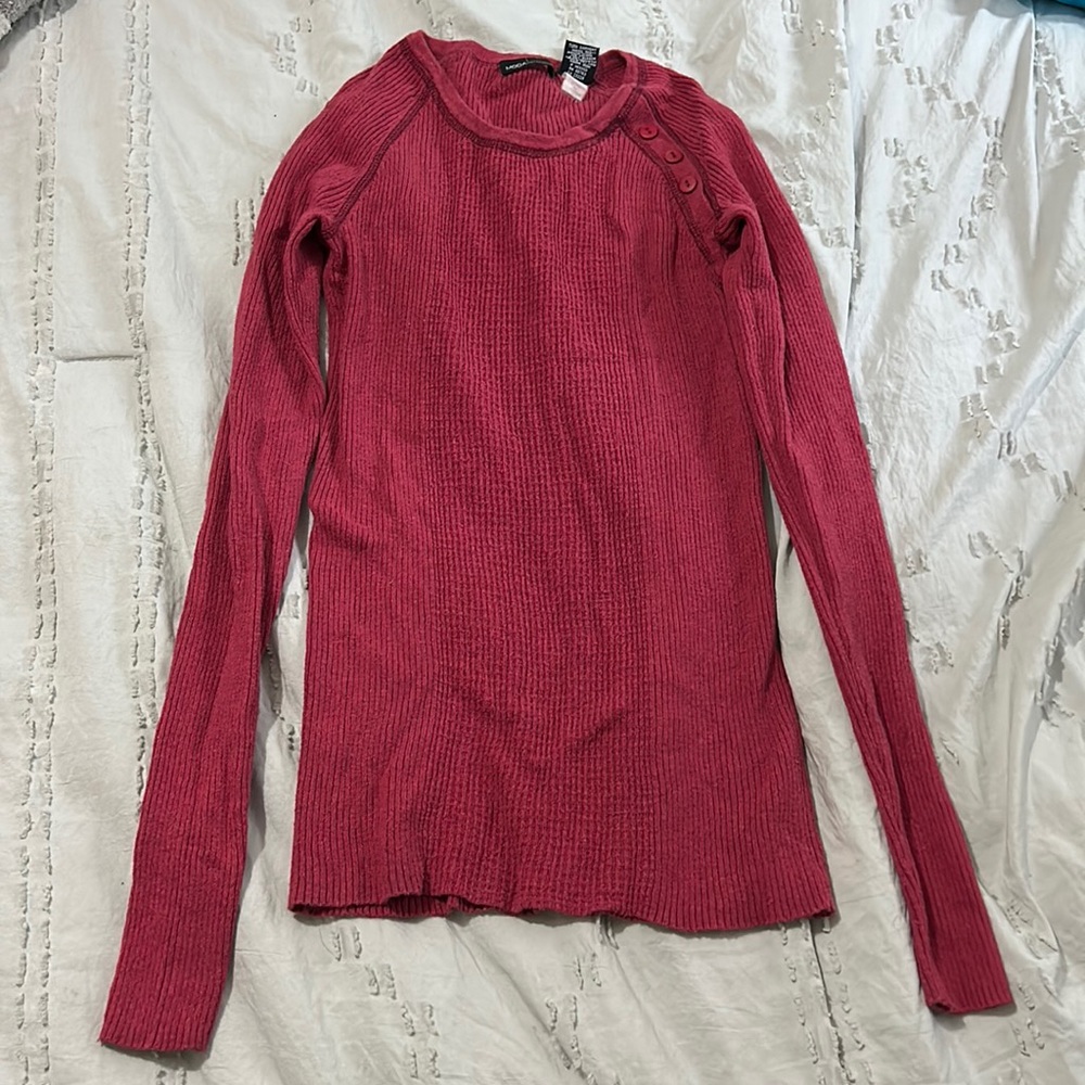 Moda international long sleeve top size small